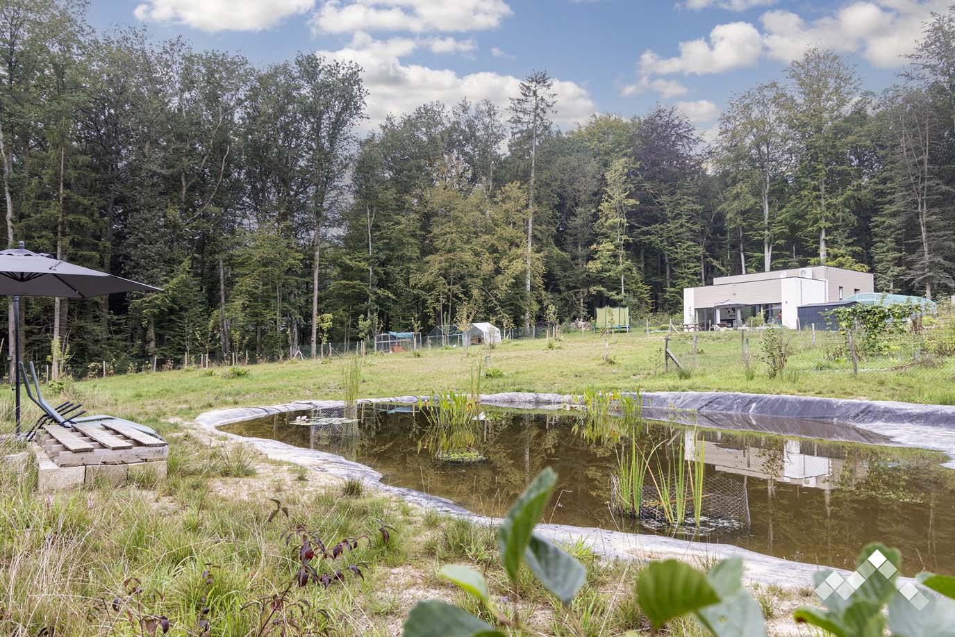 Maison de vacances avec sauna pour 6 personnes à Cerfontaine